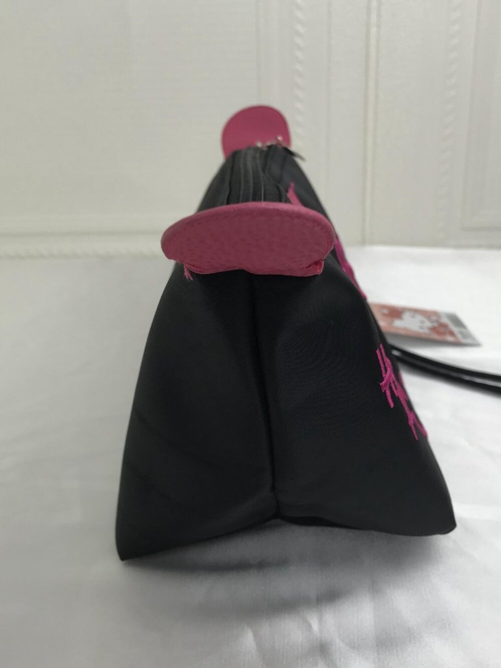 Hello Kitty MAKEUP BAG - Picture 2 of 8
